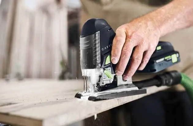 Using a Festool router with a guide rail
