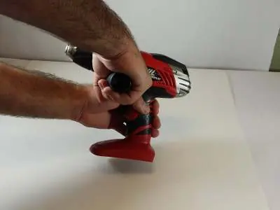Removing the drill handle