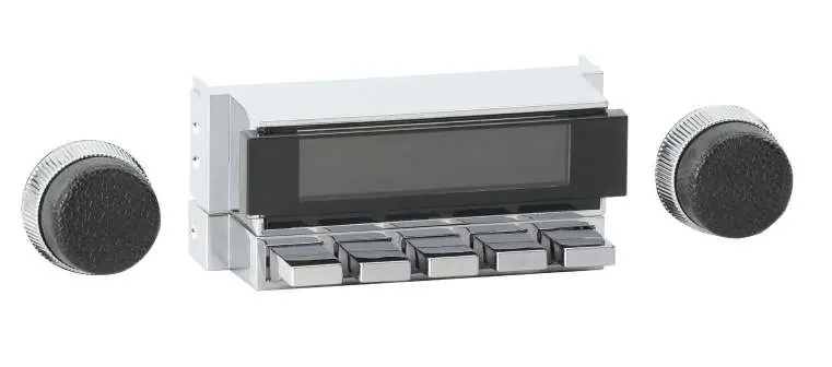 Control layout of the radio receiver.