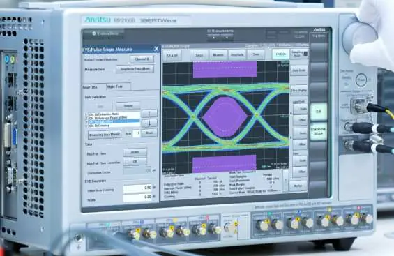 Optical eye diagram output results (NRZ)