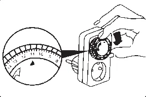 Setting the time on the dial