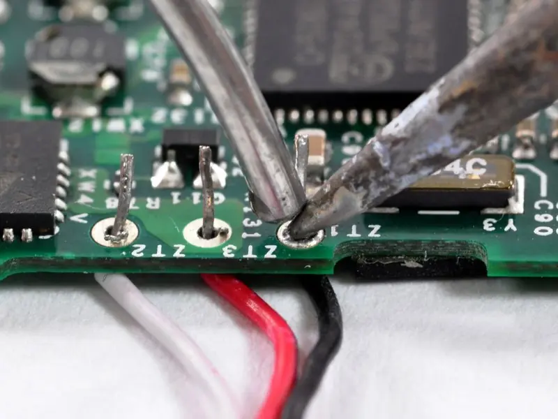 Soldering new battery leads