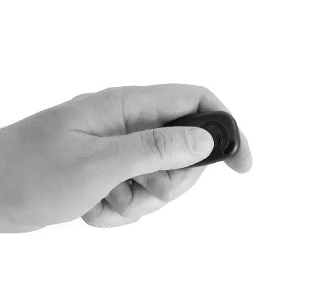 Inserting the battery into the remote