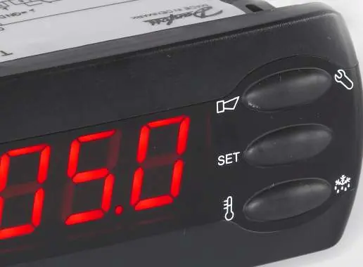 Front panel buttons and display