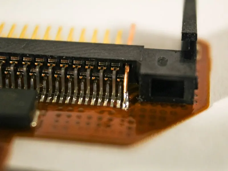 Replacing a damaged pin