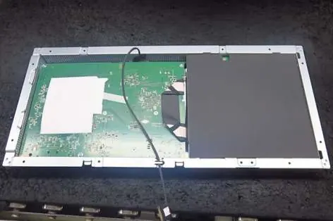 Additional installation photo from page 3