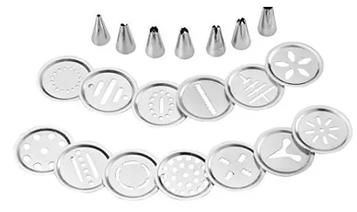 Included parts: 8 nozzles and 13 cookie cutter discs.