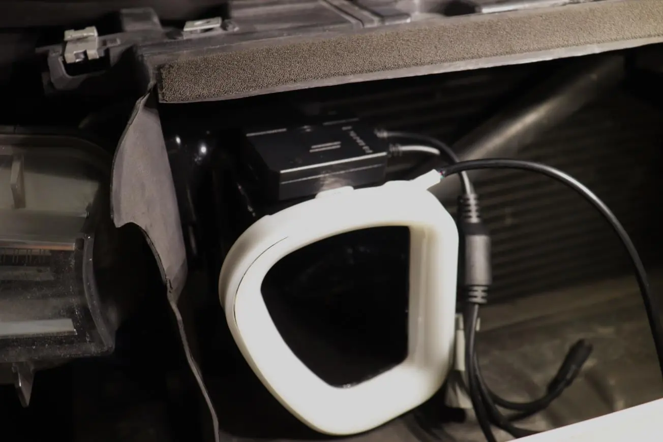 Controller placement on the duct