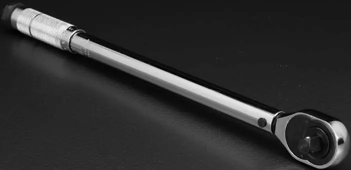 Pittsburgh Pro 1/4-Inch Drive Click-Type Torque Wrench