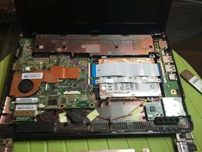 Fan and heatsink assembly