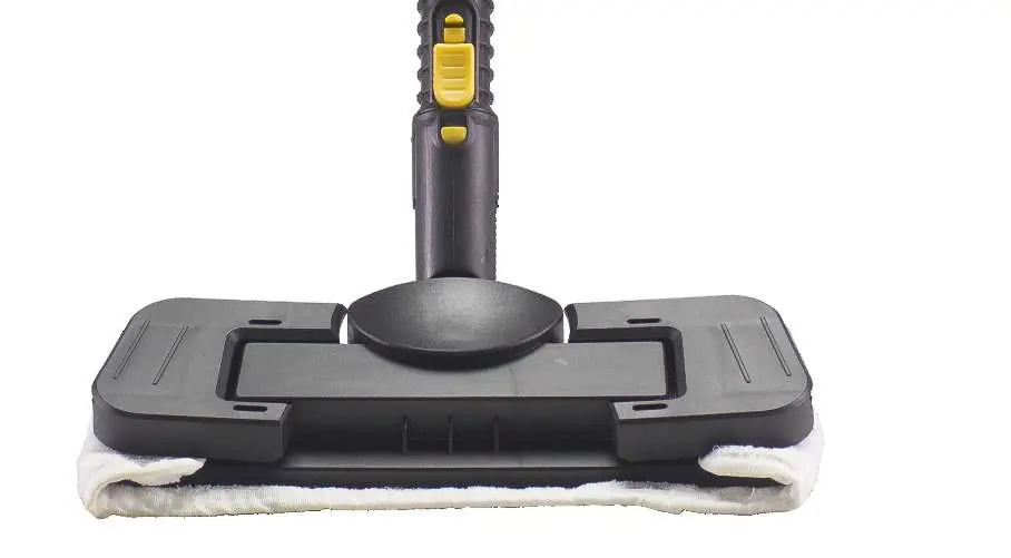 Floor brush with cloth