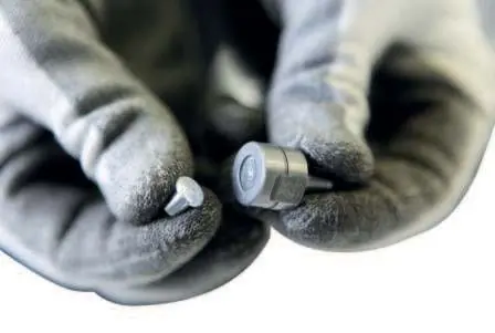 Flow-Form rivet installation