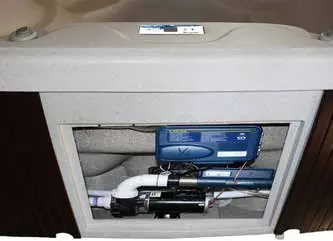 Additional installation photo from page 12