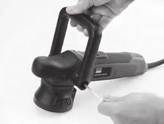 Adjusting the auxiliary handle