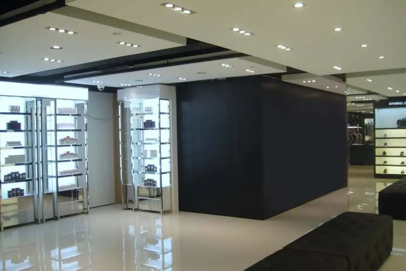 Additional installation photo from page 2