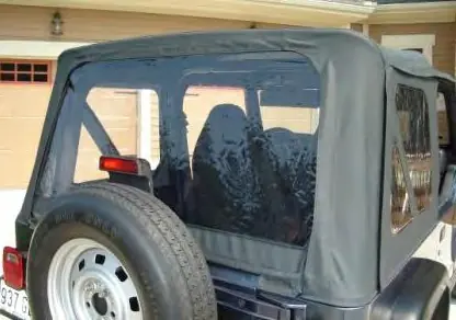 Installing the door cover