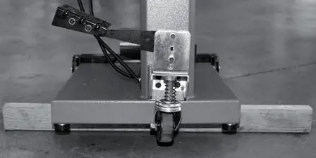 Mobility kit swivel wheel