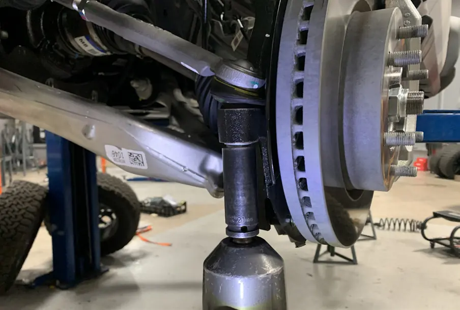 Tie rod end removal