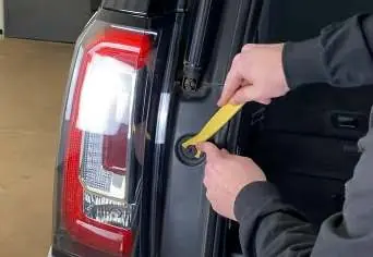 Removing the retainer clip