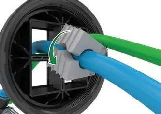 Attaching seals to cables